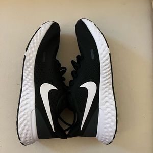Womens black Nike running shoes